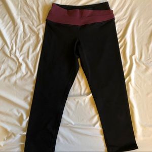 Lululemon Knee Length Yoga Pants